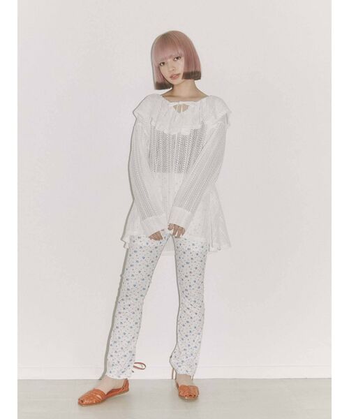 merry jenny(メリージェニー)の「petit floral フレアレギンス(その他パンツ・レディース・オフホワイト/ブラック・FREE)」の16枚目の写真