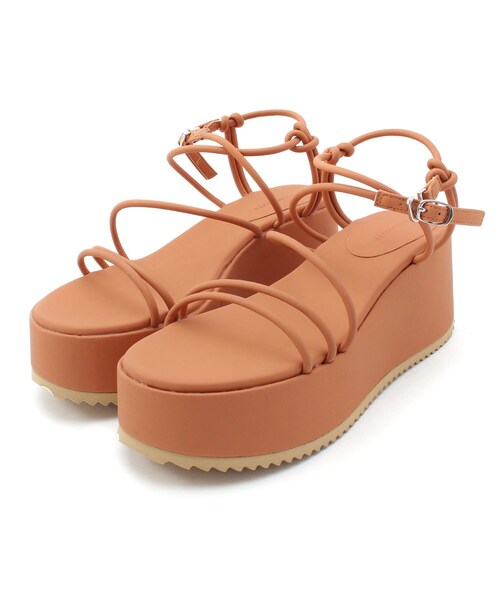 ESPERANZA（エスペランサ）の「◆【厚底／ストラップ／安定感】多重ストラップシャークソール厚底サンダル（サンダル・レディース・ブラック/オレンジ/グリーン/アイボリー・LL/S/M/L）」の5枚目の写真