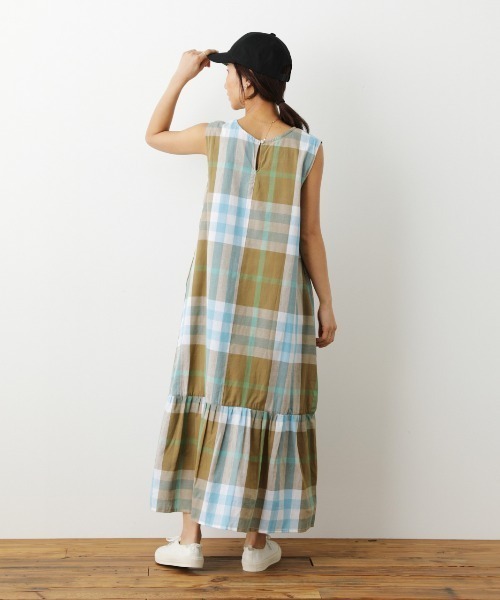RODEO CROWNS WIDE BOWL（ロデオクラウンズワイドボウル）の「BIG CHECKマキシワンピース（ワンピース・レディース・イエロー系その他/ブラウン系その他/グリーン系その他・FREE）」の5枚目の写真
