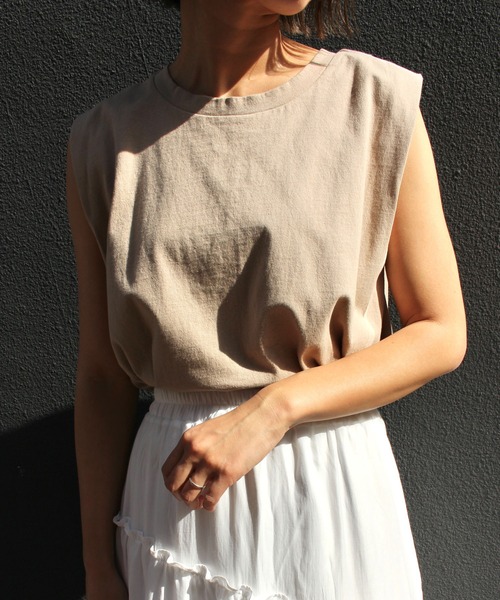 MLI'A（エムリア）の「フレンチスリーブTシャツ（Tシャツ/カットソー・レディース・スミクロ/ブラウン/カーキ/ベージュ/パープル/オフホワイト・M）」の5枚目の写真