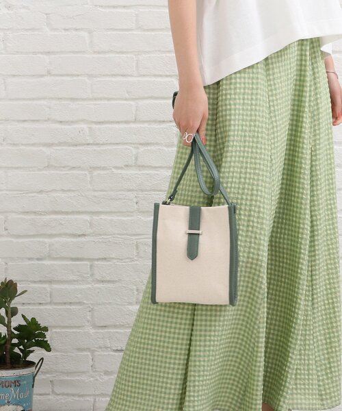 SHOO・LA・RUE（シューラルー）の「◆キャンバスショルダーバッグ（ショルダーバッグ・レディース・サンドベージュ/ダークグリーン/イエロー・00）」の15枚目の写真