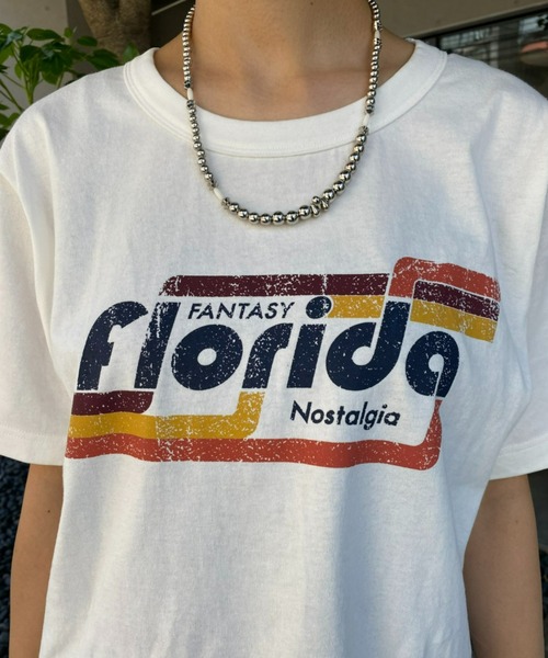 CIAOPANIC（チャオパニック）の「カジュアルダウンが叶う、ヴィンテージライクプリントTシャツ（Tシャツ/カットソー・レディース・ホワイト系その他/ホワイト系その他2/ホワイト系3・FREE）」の5枚目の写真