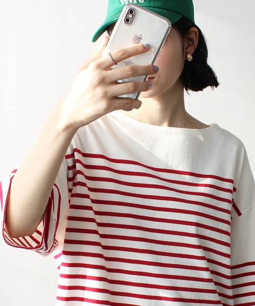 GeeRA(ジーラ)の「パネルボーダーハーフスリーブTシャツ(Tシャツ/カットソー・レディース・ホワイト/ブラック/レッド・MEDIUM/LARGE/X-LARGE)」の3枚目の写真