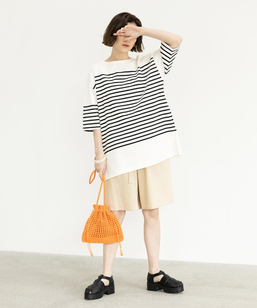 GeeRA(ジーラ)の「パネルボーダーハーフスリーブTシャツ(Tシャツ/カットソー・レディース・ホワイト/ブラック/レッド・MEDIUM/LARGE/X-LARGE)」の7枚目の写真