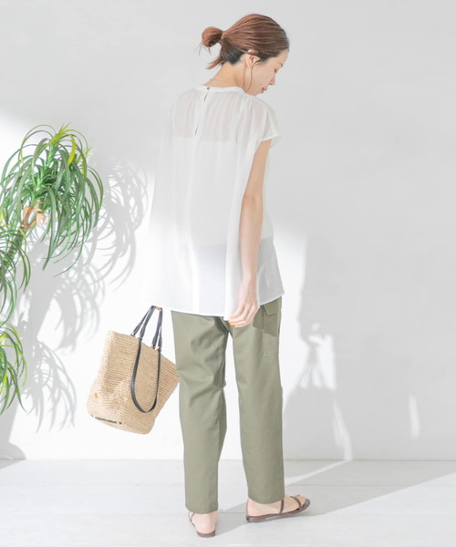 URBAN RESEARCH Sonny Label（アーバンリサーチサニーレーベル）の「ギャザーチュニックフレンチブラウス（シャツ/ブラウス・レディース・ピンク/ミント/オフホワイト/ブラック・FREE）」の11枚目の写真