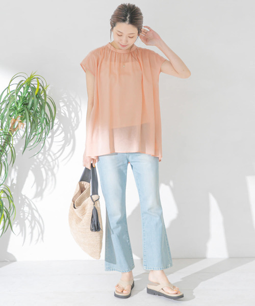 URBAN RESEARCH Sonny Label（アーバンリサーチサニーレーベル）の「ギャザーチュニックフレンチブラウス（シャツ/ブラウス・レディース・ピンク/ミント/オフホワイト/ブラック・FREE）」の15枚目の写真