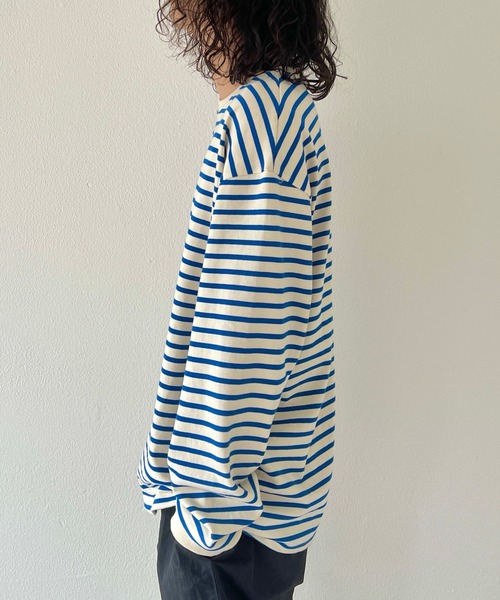 natto（ナット）の「【ユニセックスアイテム】loose silhouette border long sleeve tee / ルーズシルエットボーダーロングスリーブ（Tシャツ/カットソー・メンズ・ネイビー/ブルー/ホワイト/アイボリー・FREE）」の6枚目の写真
