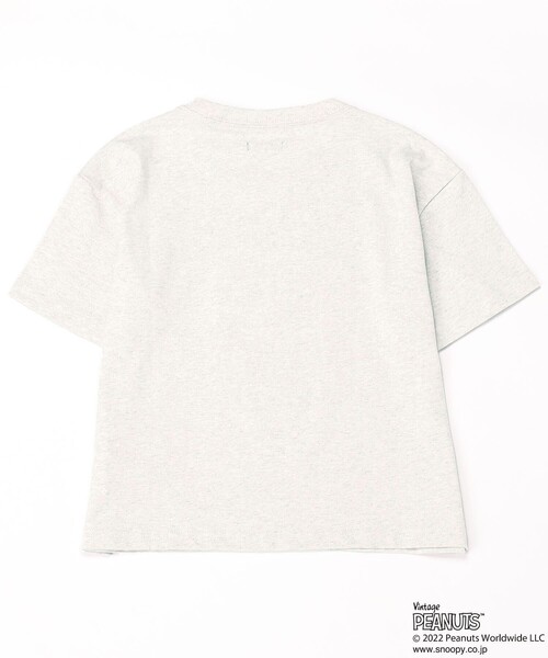 FREAK'S STORE(フリークスストア)の「WEBオリジナル PEANUTS 別注 ビッグシルエット アーチロゴ プリントTシャツ/カレッジロゴ/チャーリー・ブラウン(Tシャツ/カットソー・キッズ・ホワイト/グレー/ブラック/グリーン/ブルー・120/150/130/140)」の11枚目の写真