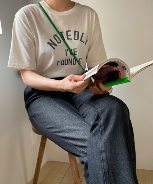 LOWRYS FARM(ローリーズファーム)の「カコウカレッジプリントTシャツ 352412(Tシャツ/カットソー・レディース・ホワイト/グレー/ピンク/アイボリー・FREE)」の10枚目の写真