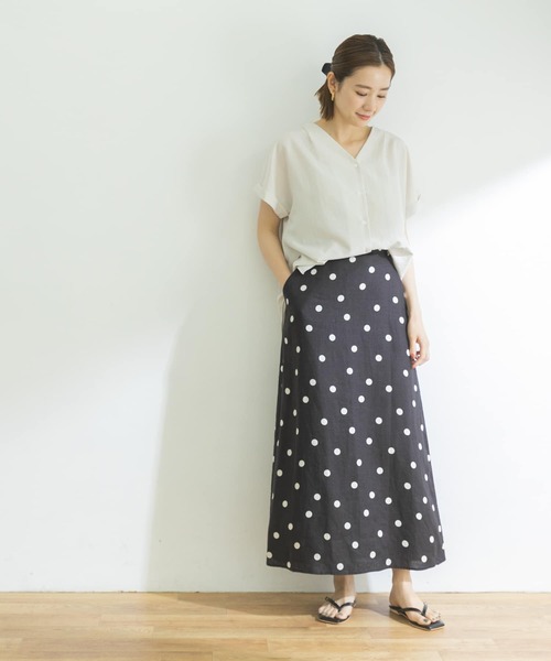 URBAN RESEARCH（アーバンリサーチ）の「エアリーVネック半袖シャツ-1（シャツ/ブラウス・レディース・オフホワイト/ネイビー/ラベンダー/ドット・FREE）」の18枚目の写真