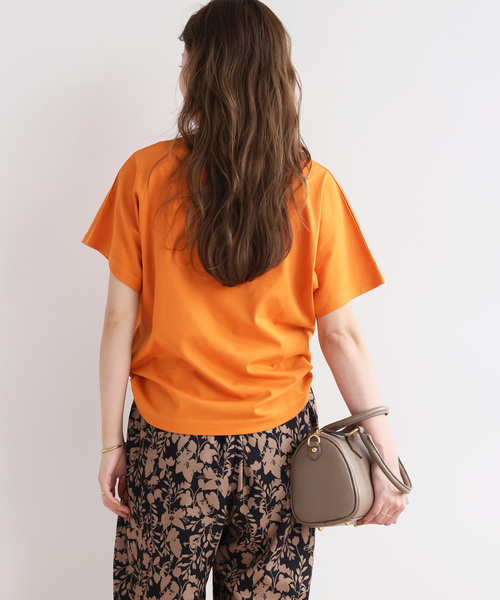 JOURNAL STANDARD relume(ジャーナルスタンダード レリューム)の「汗染み防止ドルマンTEE(Tシャツ/カットソー・レディース・オレンジ/ブラウン/ブラック/ホワイト/チャコールグレー・FREE)」の20枚目の写真