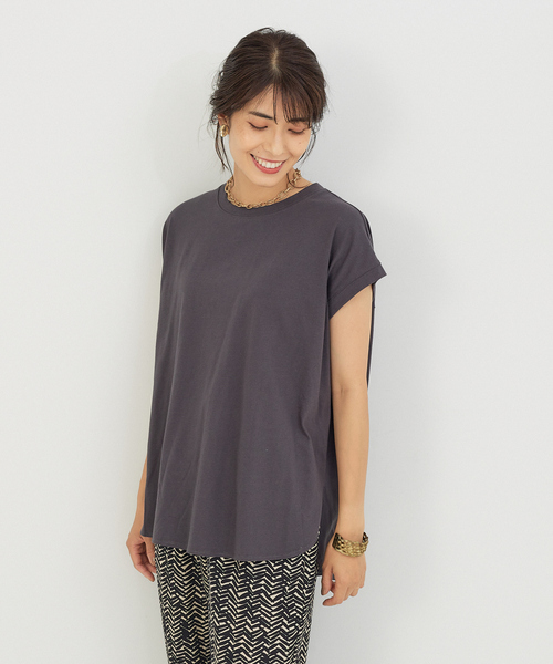 abahouse mavie（アバハウスマヴィ）の「綿天竺フレンチオーバーT（Tシャツ/カットソー・レディース・ブラック/パープル/ホワイト/チャコールグレー・フリー）」の20枚目の写真