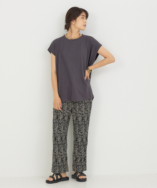 abahouse mavie（アバハウスマヴィ）の「綿天竺フレンチオーバーT（Tシャツ/カットソー・レディース・ブラック/パープル/ホワイト/チャコールグレー・フリー）」の22枚目の写真