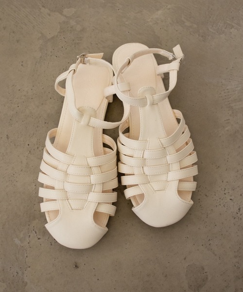 Shelly island（シェリーアイランド）の「グルカサンダル（サンダル・レディース・ホワイト/ブラック・M/L）」の6枚目の写真