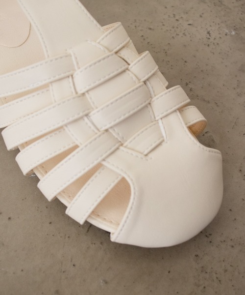 Shelly island（シェリーアイランド）の「グルカサンダル（サンダル・レディース・ホワイト/ブラック・M/L）」の19枚目の写真