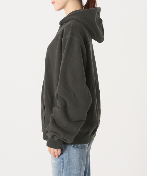 フレームワークから20th ANNIVERSARY SWEATSHIRTSです。 想像を超えての FRAMeWORK（フレームワーク）の「20th