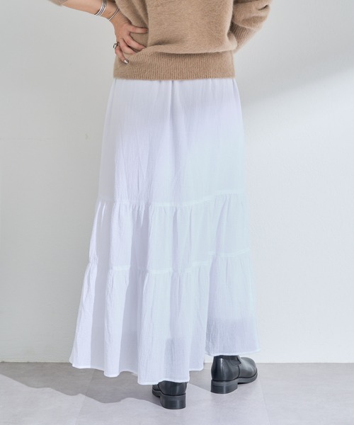 SHENERY（シーナリー）の「ティアードロングスカート（スカート・レディース・ホワイト/ブラック・FREE）」の6枚目の写真