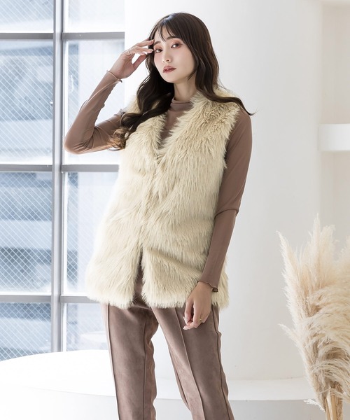 Julia Boutique（ジュリアブティック）の「フェイクファーベスト/22543（ベスト・レディース・グレー/ベージュ/ブラック/ピンク/ホワイト・ONE）」の14枚目の写真