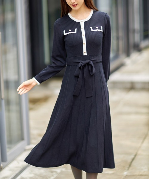 tocco closet(トッコ クローゼット)の「ウエストりぼん付き飾り釦フェイクポケット配色ニットワンピース(ワンピース・レディース・ネイビー/ブラック/ピンク系その他・M)」の3枚目の写真