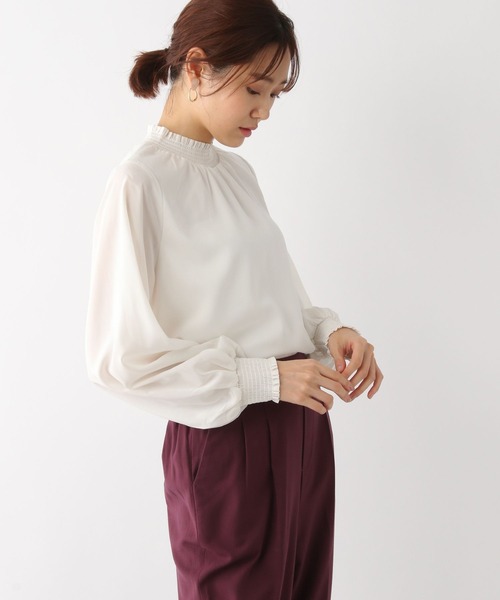 GLOBAL WORK（グローバルワーク）の「シャーリングブラウス