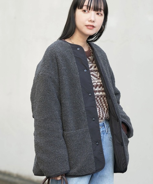 earth music&ecology(アースミュージックアンドエコロジー)の「ボアキルティングリバーシブルコート(その他アウター・レディース・カーキ/アイボリー/ブラック/モカ・M/L)」の3枚目の写真