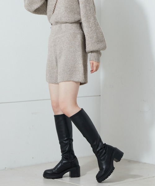 Chico（チコ）の「【SETUP対応】畦編ニットショートパンツ（その他パンツ・レディース・アイボリー/グレイッシュベージュ/チャコールグレー・FREE）」の11枚目の写真