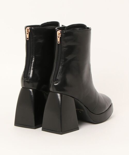 TITTY&CO.(ティティーアンドコー)の「【TITTY&CO.】スピンドルショートブーツ(ブーツ・レディース・ブラック/アイボリー・SMALL/LARGE/MEDIUM)」の10枚目の写真