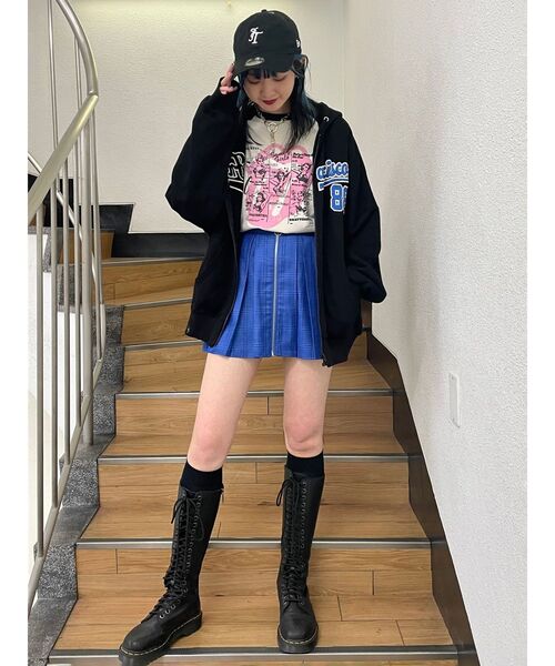 jouetie（ジュエティ）の「ZIPタックミニスカパン（その他パンツ・レディース・ブラック/グレー/アイボリー/ブルー・MEDIUM）」の22枚目の写真