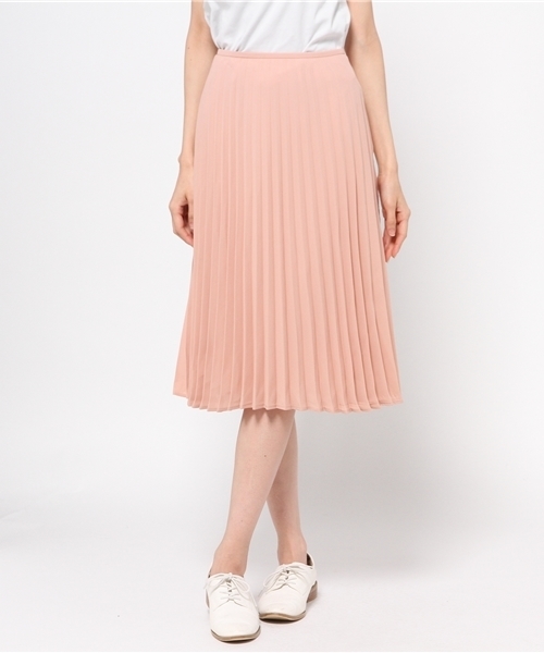 earth music&ecology(アースミュージックアンドエコロジー)の「プリーツミディスカート(スカート・レディース・ピンクベージュ・MEDIUM/SMALL)」の1枚目の写真