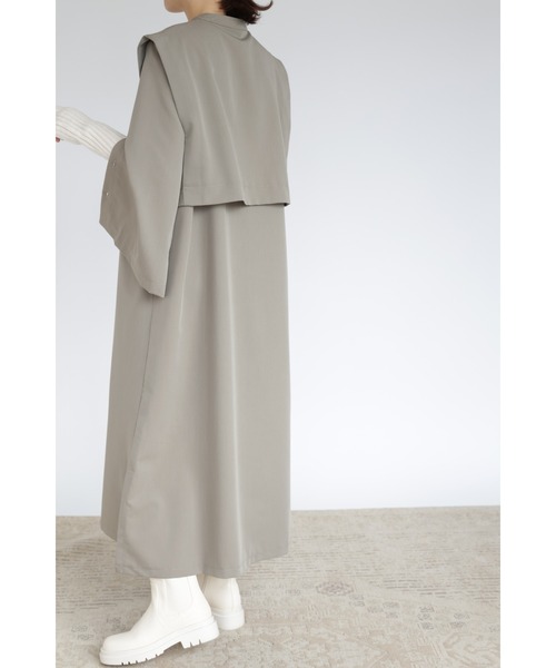 &. NOSTALGIA（アンドドットノスタルジア）の「【ZOZO限定】レイヤード風スリットスリーブワンピース（ワンピース・レディース・グレイッシュベージュ/サックスブルー・FREE）」の7枚目の写真