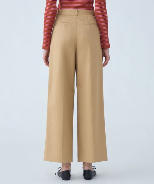 【未使用タグ付き】MACPHEE 23年 コットンチノ タックワイドパンツ XS MACPHEE（マカフィー）の「□コットンチノ タックワイドパンツ