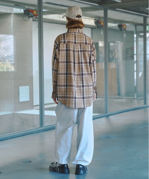 DOOPZ(ドープス)の「CLASSIC CHECK OVERSIZED SHIRT - クラシックチェックオーバーサイズシャツ(シャツ/ブラウス・メンズ・グリーン/ベージュ・LARGE/MEDIUM/SMALL)」の20枚目の写真
