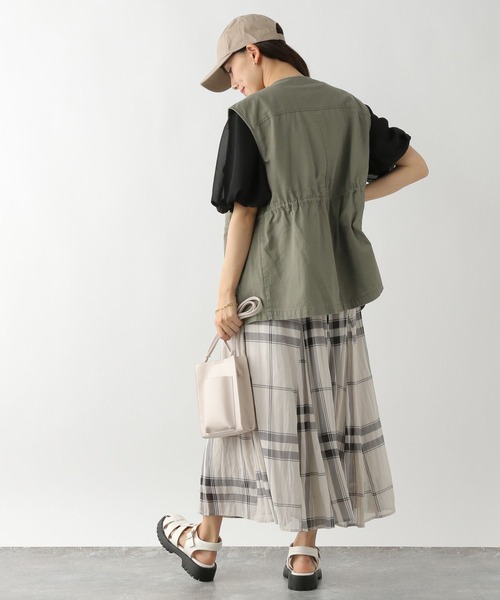 GLOBAL WORK(グローバルワーク)の「ミリタリーベスト/177871(ベスト・レディース・カーキ/スミクロ/ダークグレー・FREE)」の14枚目の写真