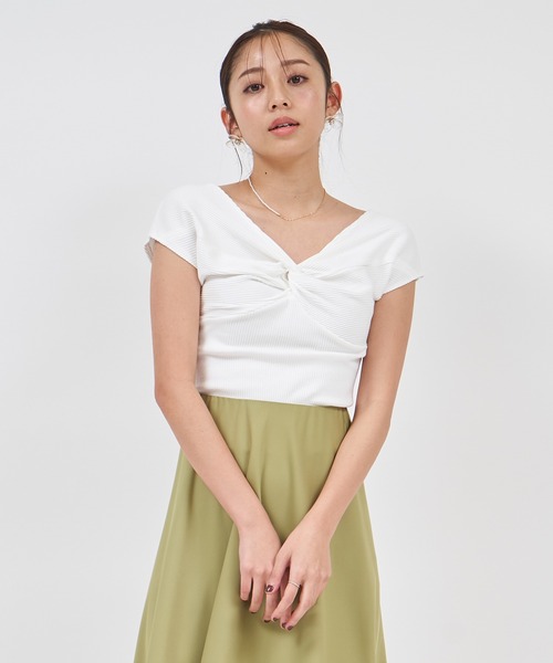 ROYAL PARTY(ロイヤルパーティー)の「フロントツイストカットリブトップス(Tシャツ/カットソー・レディース・ピンク/オフホワイト/ブラック・FREE)」の15枚目の写真
