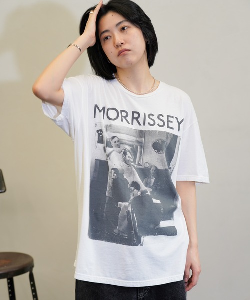 THRIFTY LOOK(スリフティールック)の「THRIFTY LOOK / スリフティールック THRIFTY"MORRISSEY"TEE モリッシー バンドTシャツ バンT(Tシャツ/カットソー・メンズ・ホワイト・X-LARGE/LARGE)」の4枚目の写真