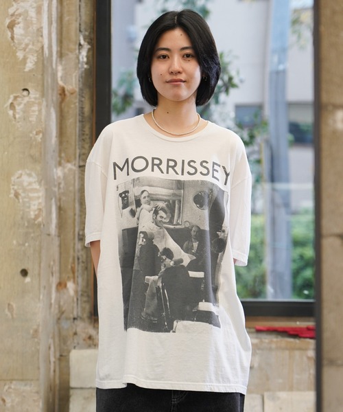 THRIFTY LOOK(スリフティールック)の「THRIFTY LOOK / スリフティールック THRIFTY"MORRISSEY"TEE モリッシー バンドTシャツ バンT(Tシャツ/カットソー・メンズ・ホワイト・X-LARGE/LARGE)」の5枚目の写真