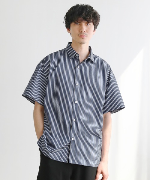 LIL VENDARS(リルヴェンダース)の「セミワイドレギュラーカラーブロード半袖シャツ(シャツ/ブラウス・メンズ・ネイビー/ホワイト/ベージュ系/サックスブルー/ホワイト系/ネイビー系・L/M/XL)」の6枚目の写真