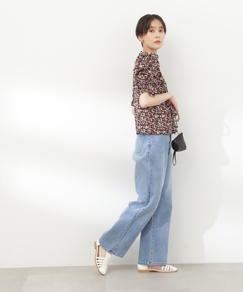 N.(N. Natural Beauty Basic)(エヌエヌナチュラルビューティーベーシック)の「◆フラワープリントパワショルブラウス(シャツ/ブラウス・レディース・ブラック系その他/ベージュ系その他・MEDIUM)」の9枚目の写真