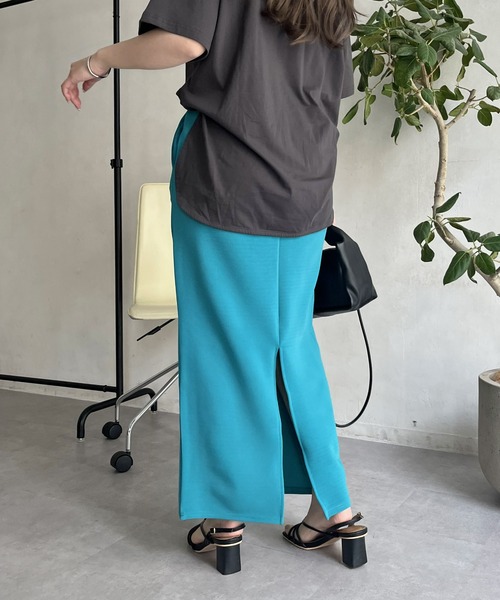 prose verse（プロズヴェール）の「バックスリットリップルポンチナロースカート（スカート・レディース・ブルー/ブラック/レッド・ﾌﾘ-）」の11枚目の写真