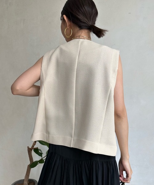 DouDou(ドゥドゥ)の「ツイードショートベスト(ベスト・レディース・ホワイト/ブラック/ベージュ・FREE)」の7枚目の写真