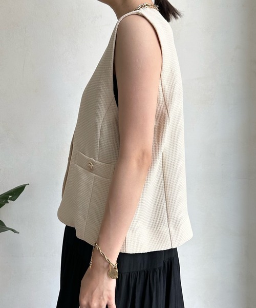 DouDou(ドゥドゥ)の「ツイードショートベスト(ベスト・レディース・ホワイト/ブラック/ベージュ・FREE)」の12枚目の写真