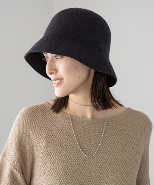 LEPSIM(レプシィム)の「バスクバケットハット 964164(ハット・レディース・ブラック/アイボリー/ダークブラウン・ONE SIZE)」の5枚目の写真