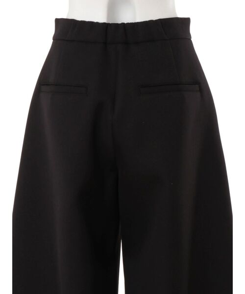 UN3D.（アンスリード）の「アーチコクーンパンツ（その他パンツ