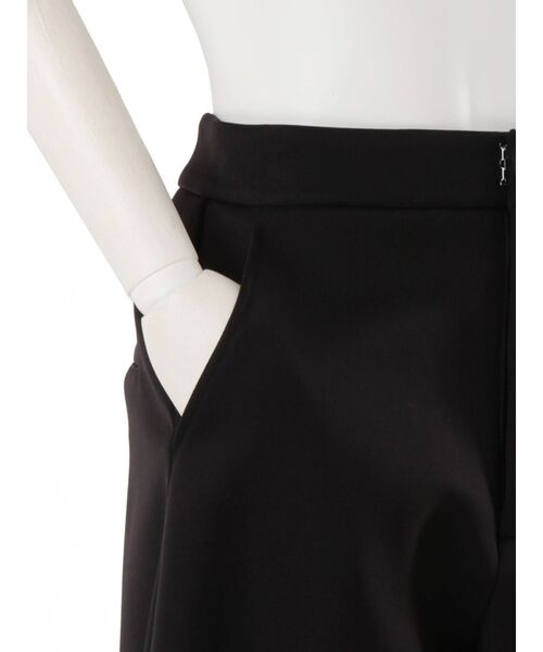 UN3D.(アンスリード)の「アーチコクーンパンツ(その他パンツ・レディース・ターコイズブルー/ブラック・38/36/40)」の16枚目の写真