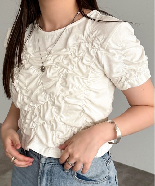 apres jour mignon（アプレジュールミニョン）の「クシュクシュカットソー【ZOZOTOWN限定アイテム】（Tシャツ/カットソー・レディース・オフホワイト/ブラック・フリー/X-LARGE）」の4枚目の写真