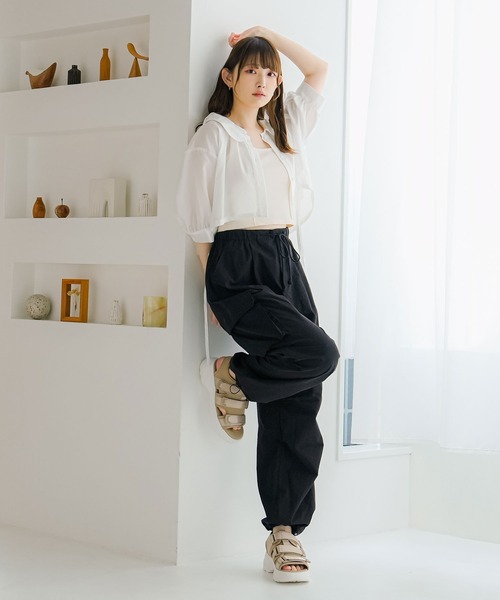 moulis'（ムーリス）の「リボンドロストセーラーショートブラウス（シャツ/ブラウス・レディース・イエロー/ホワイト/ブラック/ブルー・X-LARGE/MEDIUM/LARGE）」の5枚目の写真