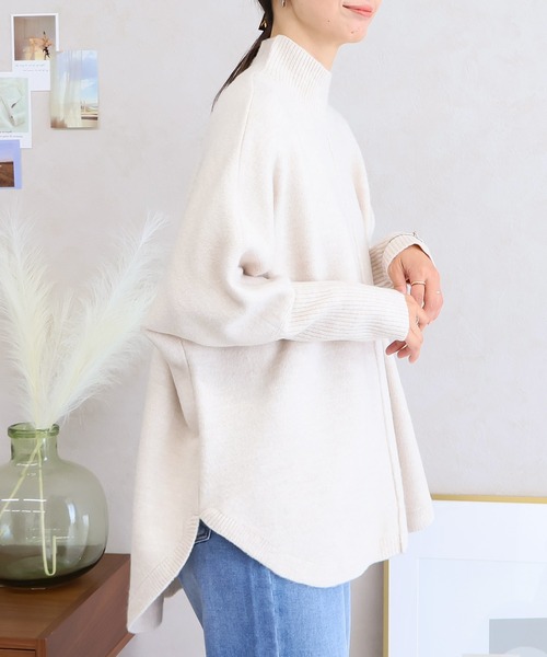 Social GIRL(ソーシャルガール)の「ハイネック オーバーサイズ ニットプルオーバー(ニット/セーター・レディース・チャコール/グレー/ベージュ/オートミール・FREE)」の4枚目の写真