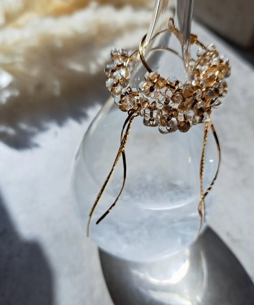 CERCA（チェルカ）の「MILIA/Water drops フープイヤリング（イヤリング・レディース・ゴールド・FREE）」の4枚目の写真