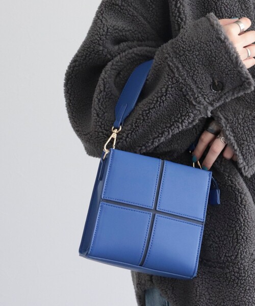 fredy emue（フレディエミュ）の「クロスはぎ2wayショルダーバッグ（ショルダーバッグ・レディース・ブラック/ブルー/ベージュ系その他4・FREE）」の5枚目の写真