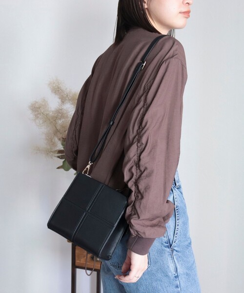 fredy emue（フレディエミュ）の「クロスはぎ2wayショルダーバッグ（ショルダーバッグ・レディース・ブラック/ブルー/ベージュ系その他4・FREE）」の9枚目の写真